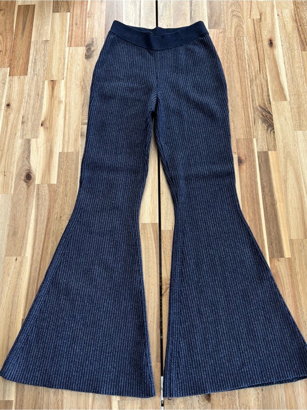 Anthro‎ l Pilcro Flare Leg Pant